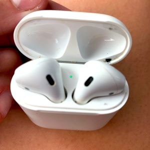 Apple Air Pods